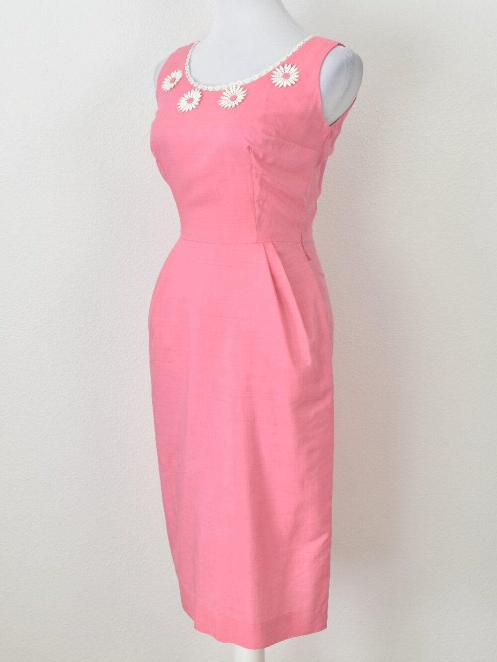 Vintage 60s Daisy Floral Applique Shift Dress Pink - 4 - Picture 6 of 12
